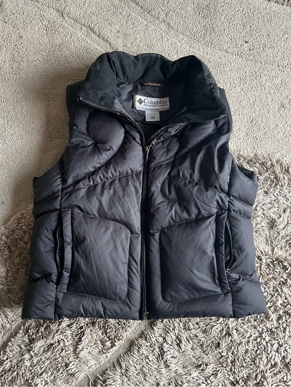 Columbia women’s Black Puffer Vest with High Collar